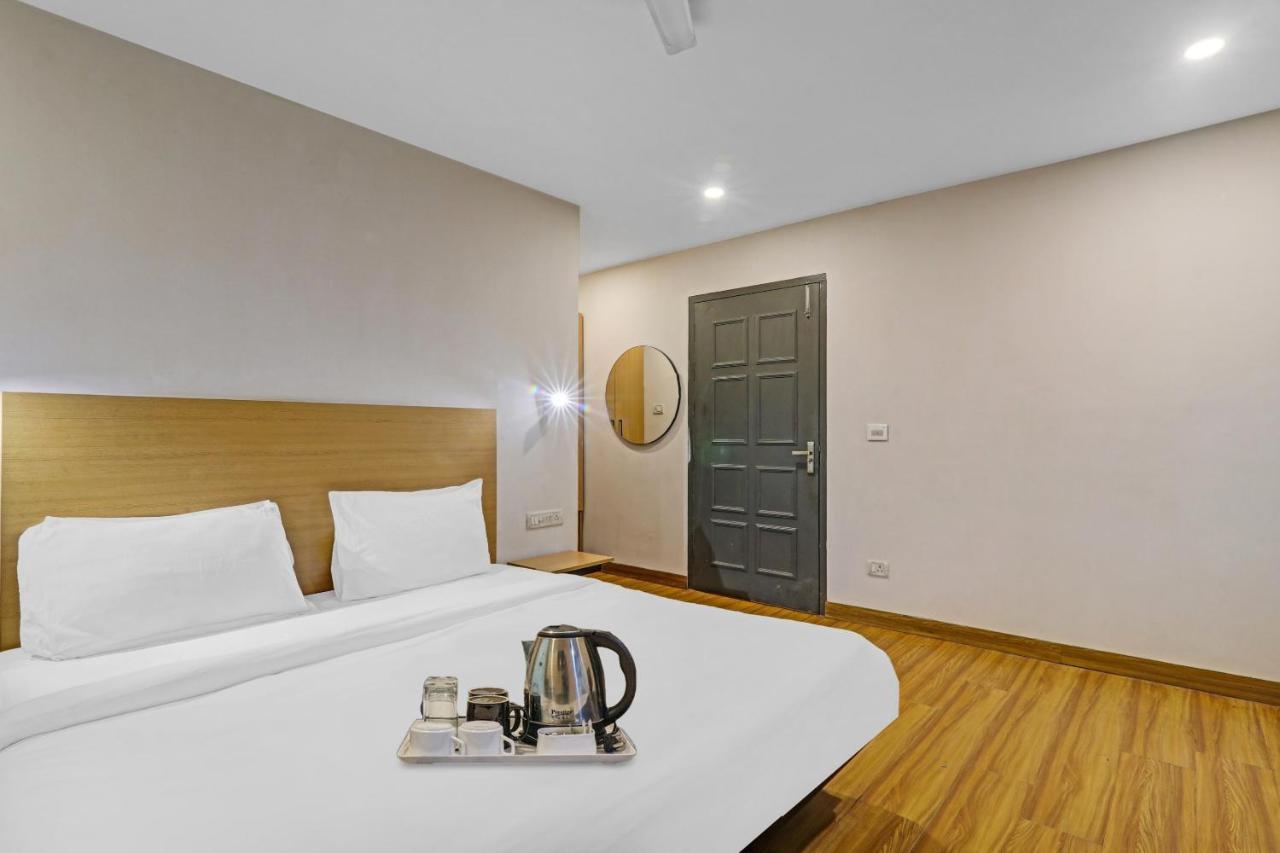 Townhouse The Shubham Hotel Bijnaur Exterior photo