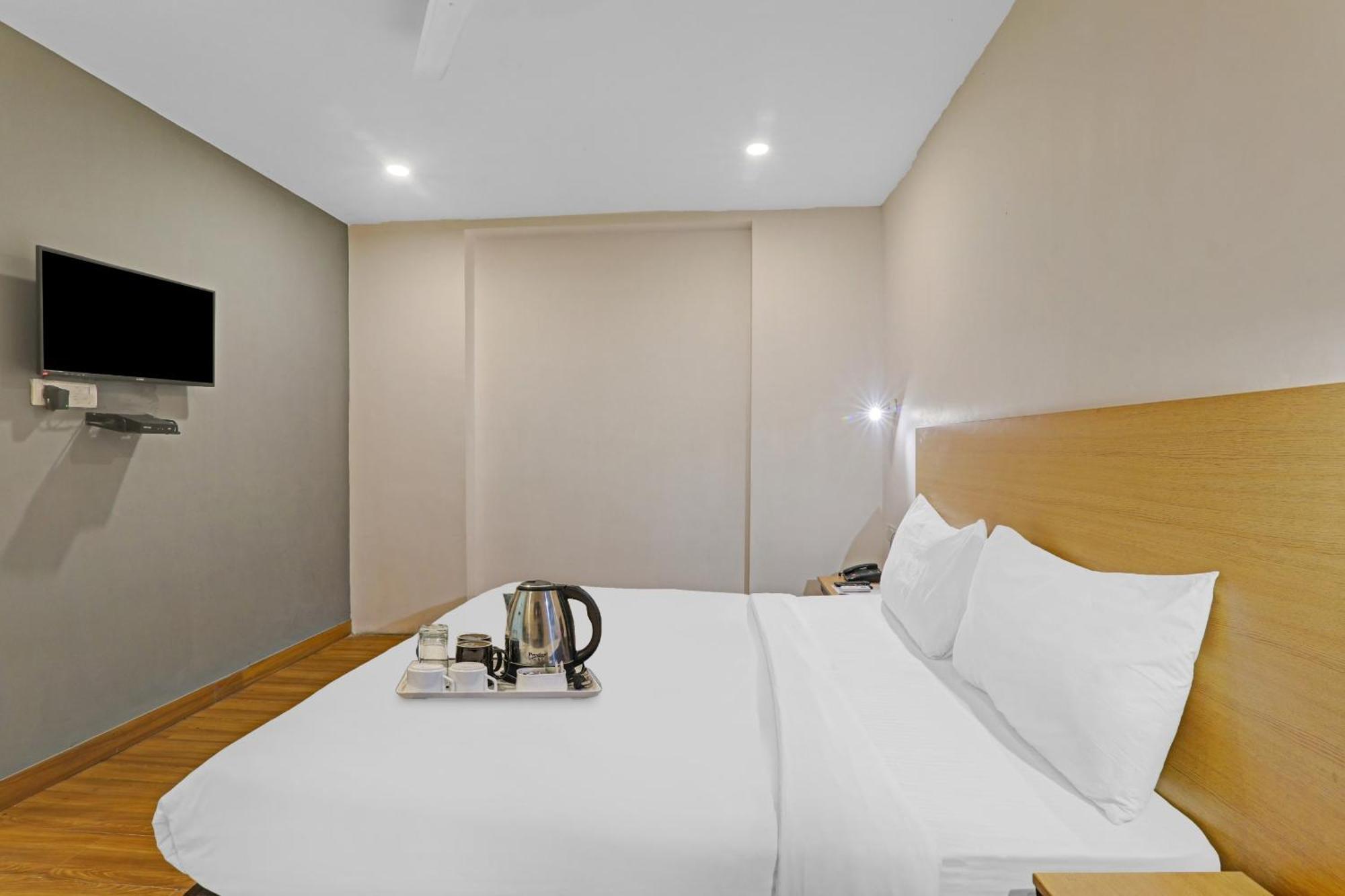 Townhouse The Shubham Hotel Bijnaur Exterior photo